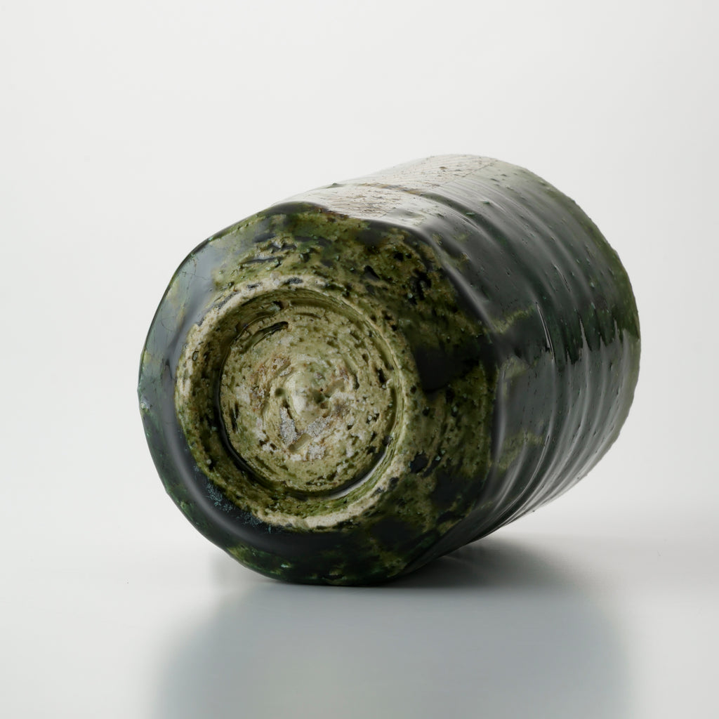 Oribe Yunomi Tea Cup Iron Painting Design