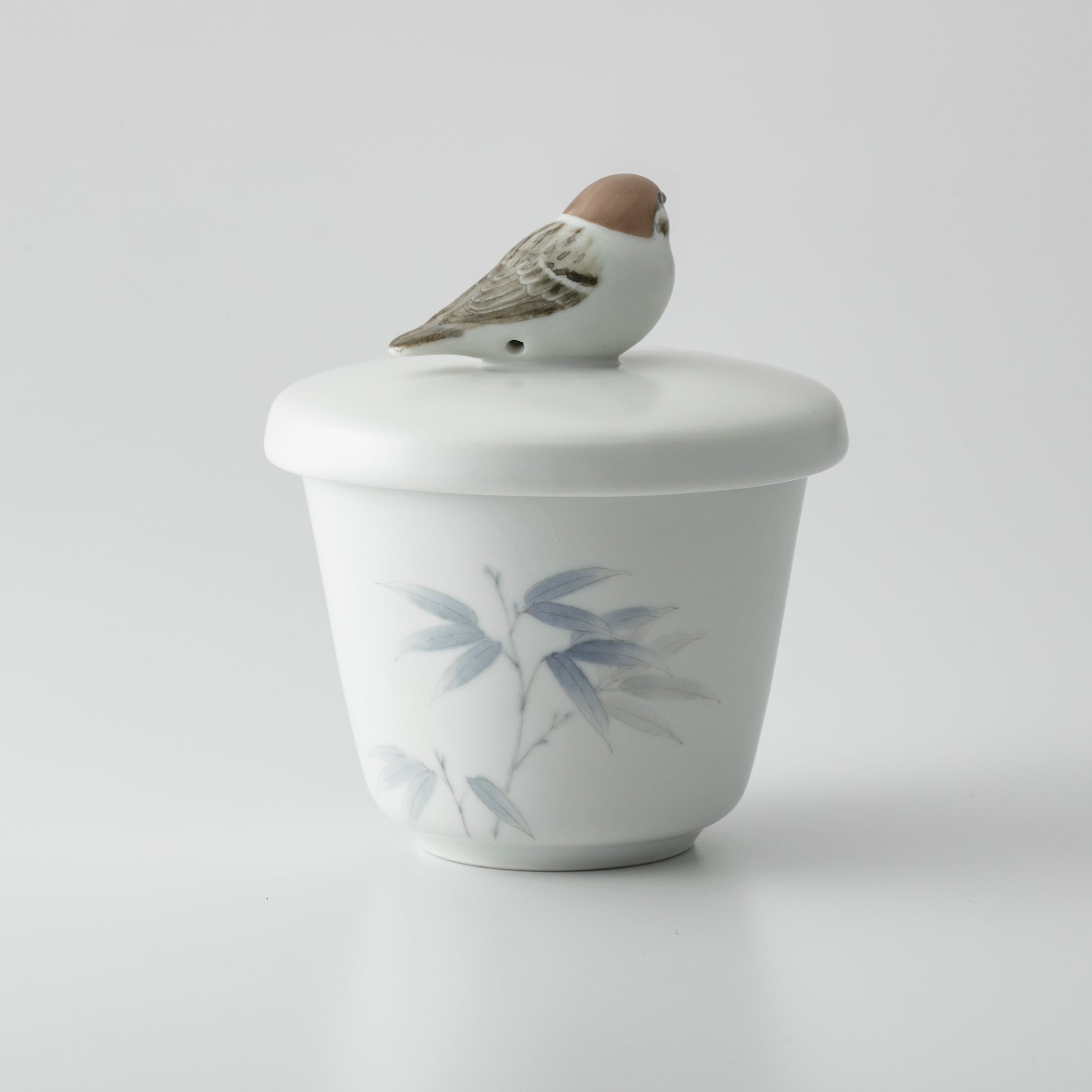 Swallow & Bamboo  Lidded cup