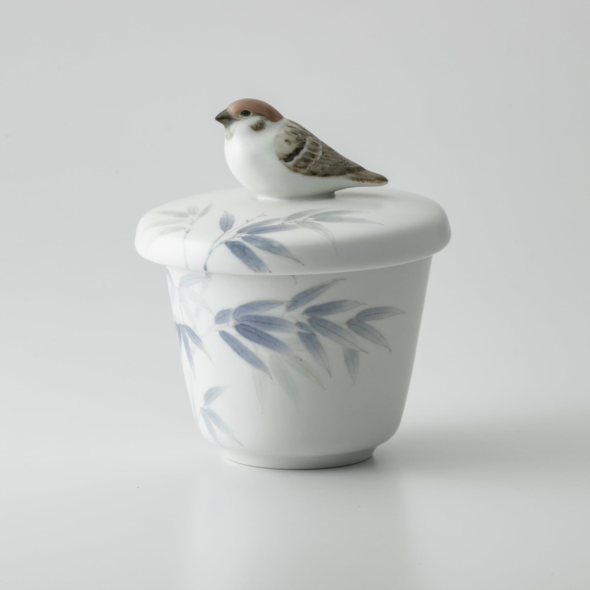 Swallow & Bamboo  Lidded cup