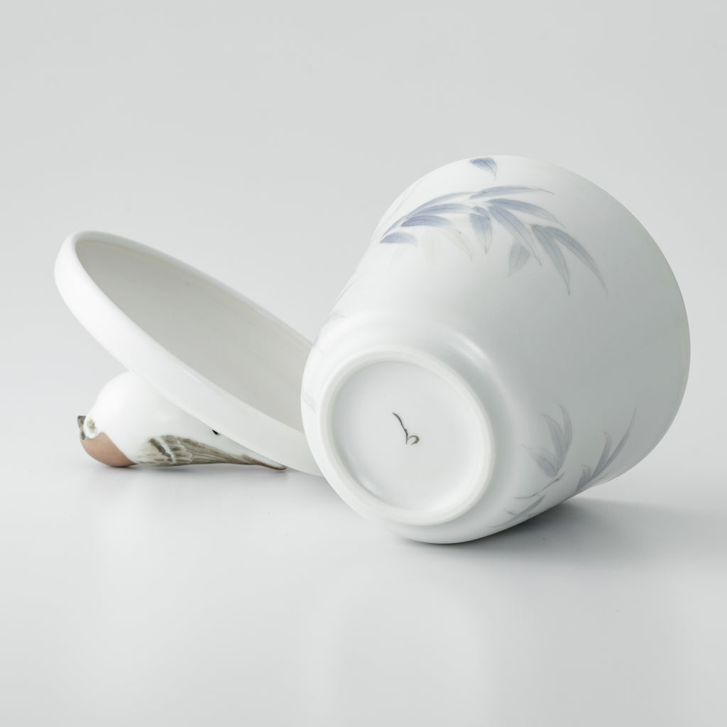 Swallow & Bamboo  Lidded cup
