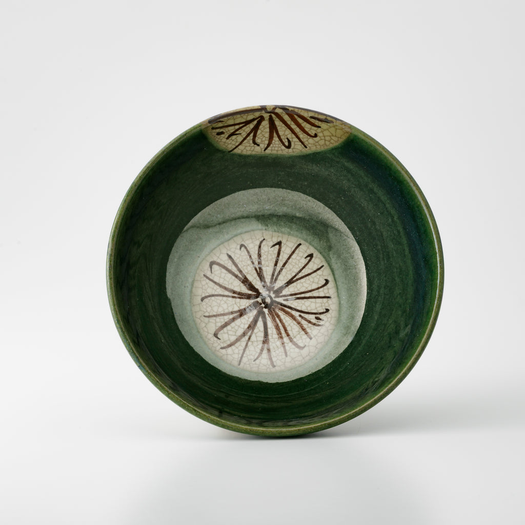 Oribe Chawan Rice Bowli Chrysanthemum motif.