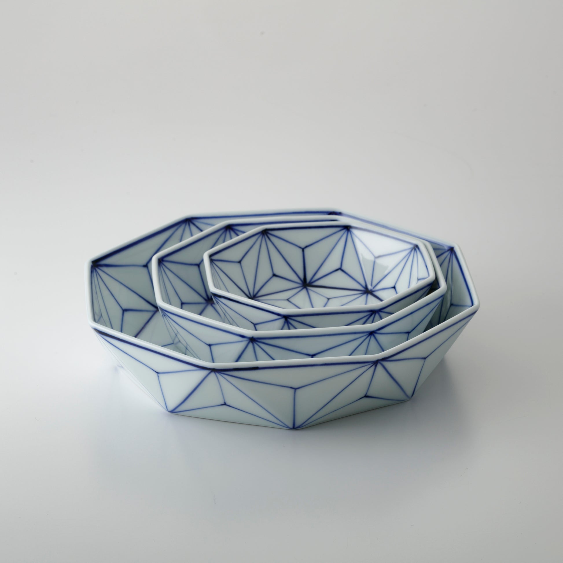 Hemp Leaf Octangle Plate