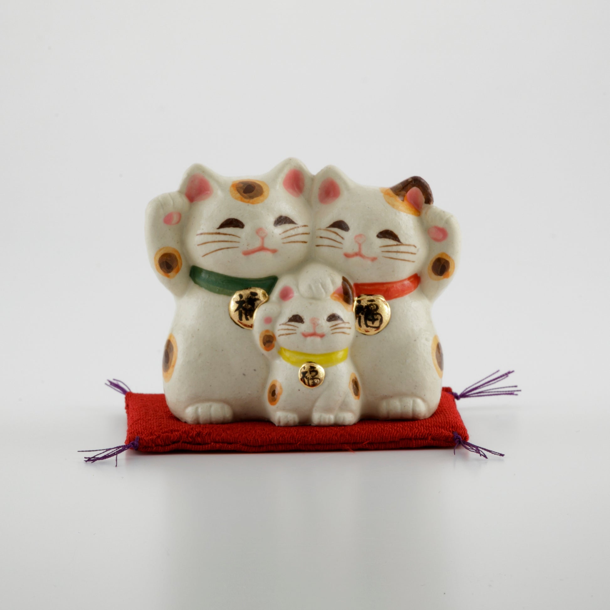 Maneki Neko Family