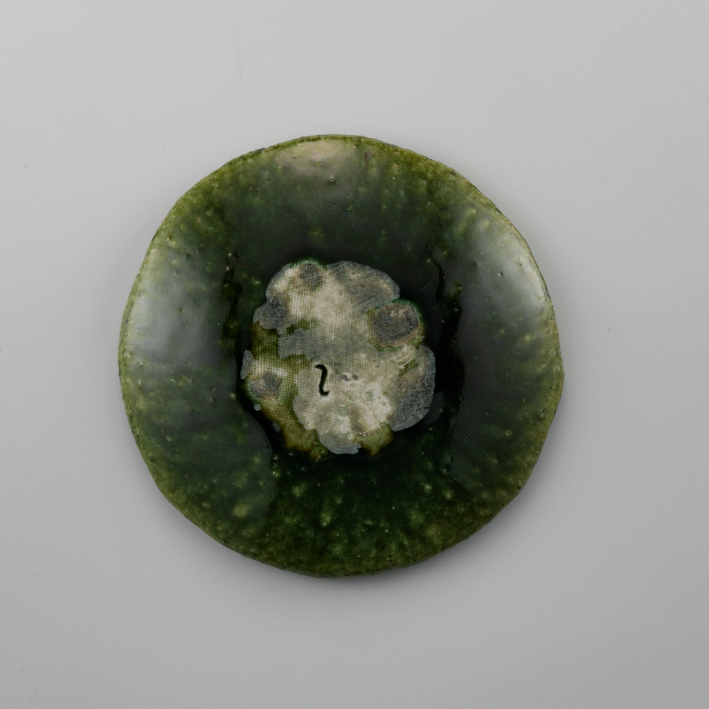 Oribe Round Plate Iron Painting Design