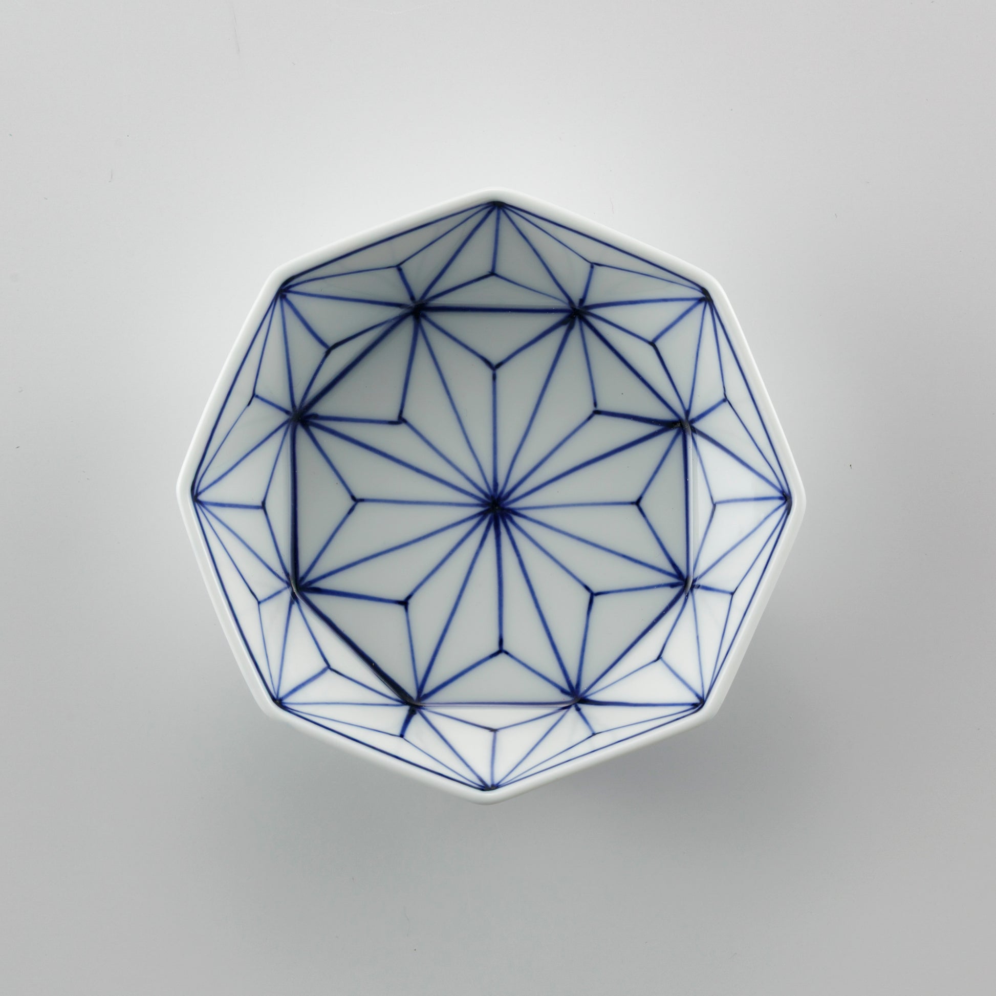 Hemp Leaf Octangle Plate