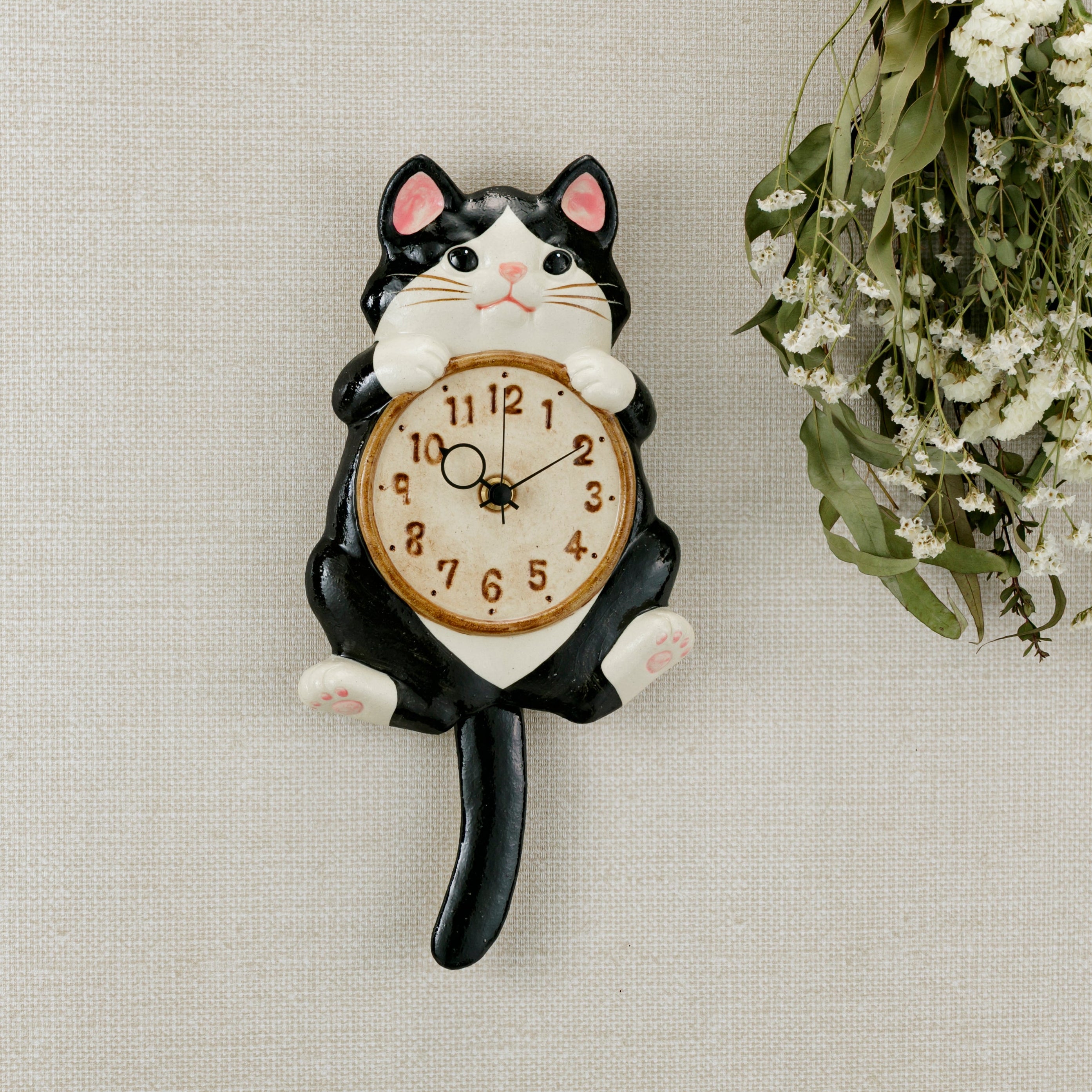 No.705 テディベア　BD 2026.3.11 &　o'clockちゃん Japanese Maneki Neko Lucky Cat Pendulum Wall Clock Hachiware Black