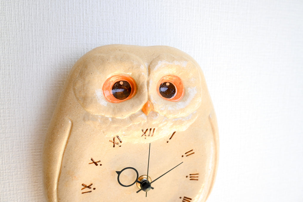 Japanese Lucky Owl (“FUKURO”) Pendulum Wall Clock – Seto Ware, Craft Yuuki