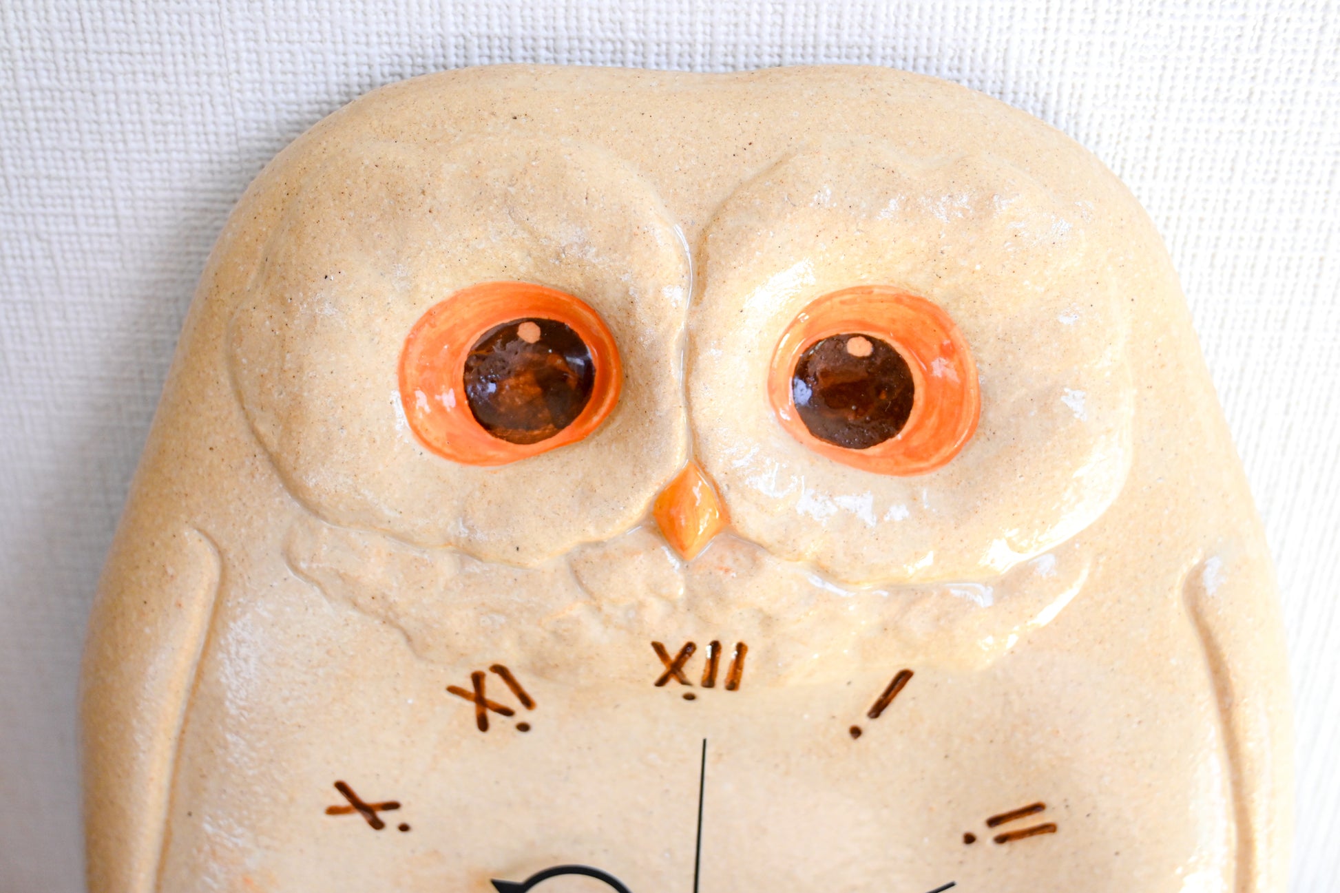 Japanese Lucky Owl (“FUKURO”) Pendulum Wall Clock – Seto Ware, Craft Yuuki