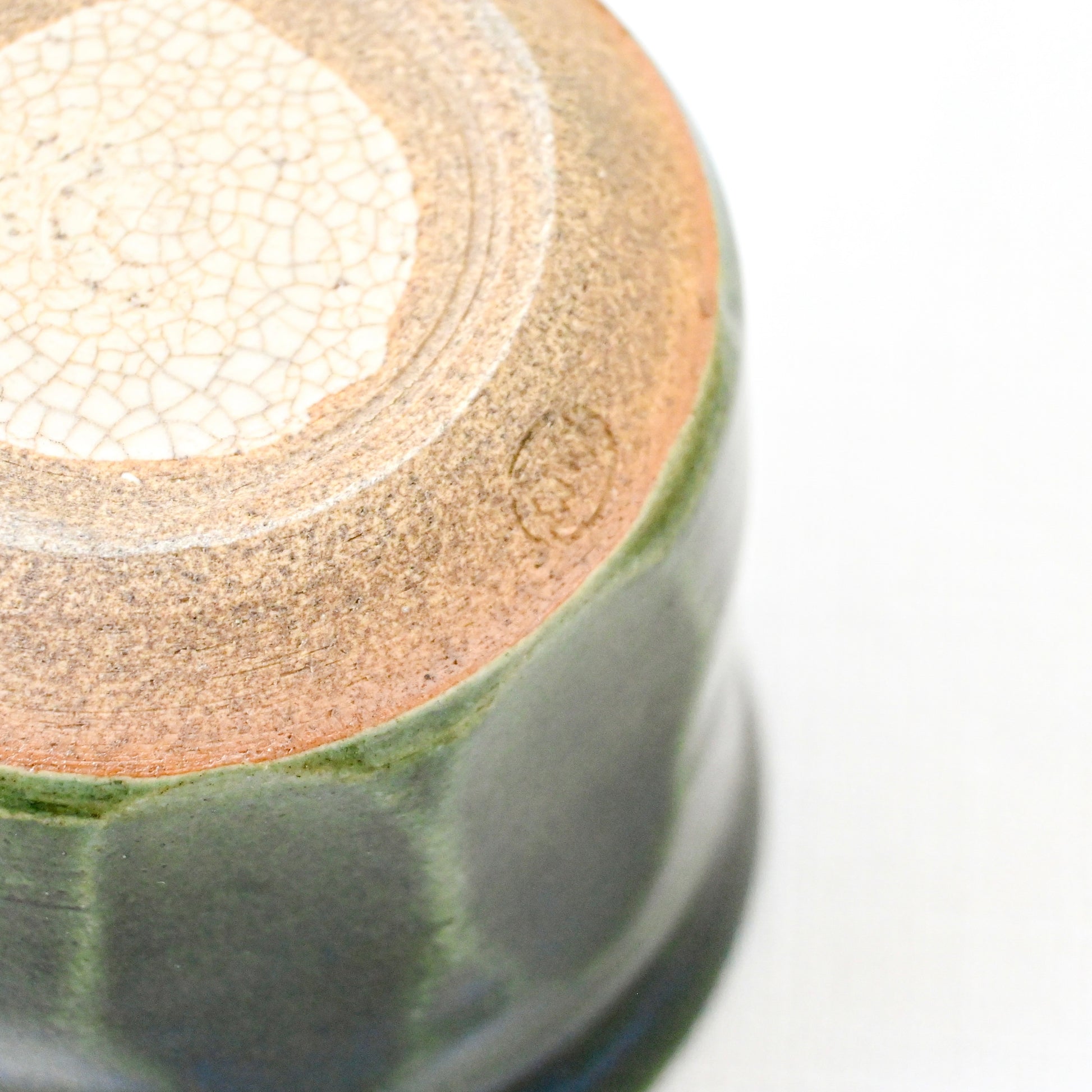 Painted Oribe Glaze Yunomi Tea Cup