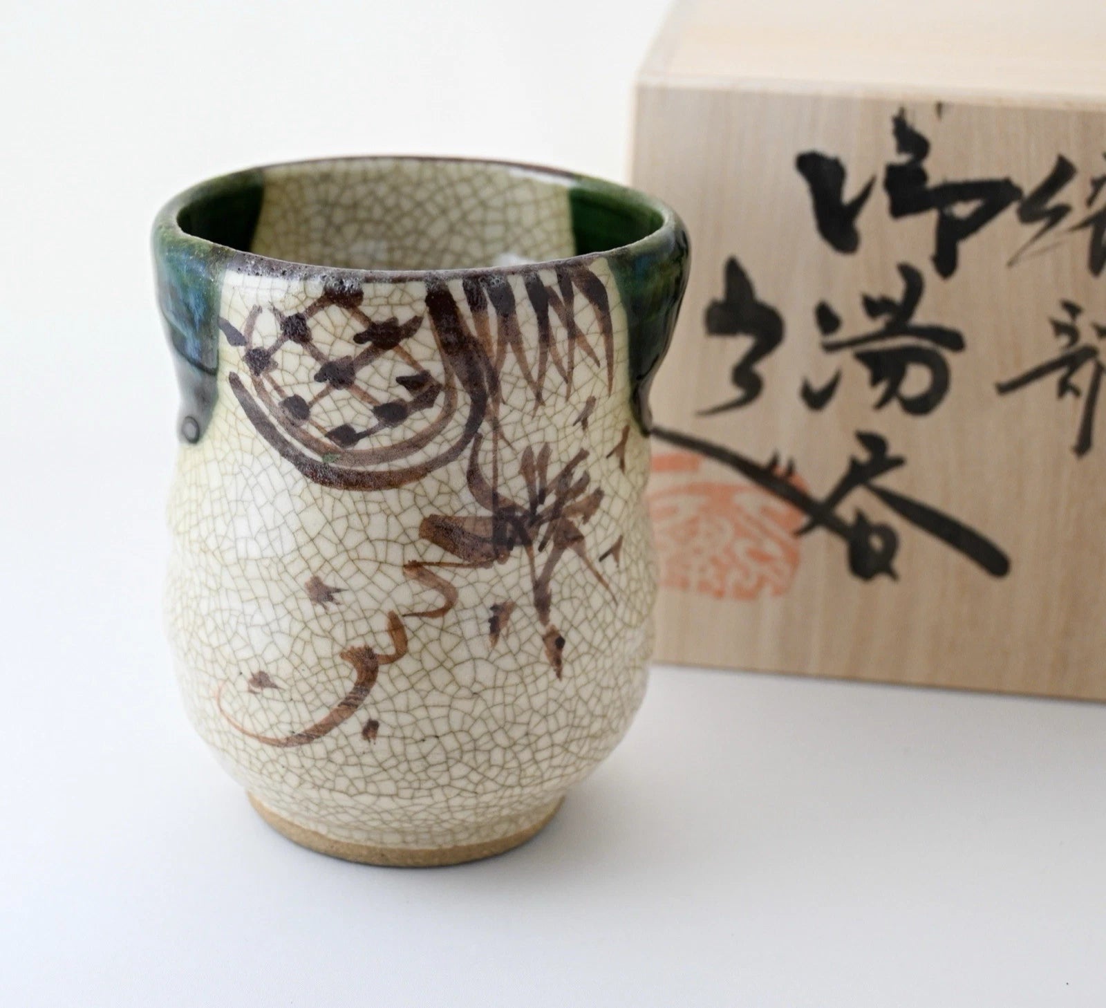 Japanese Oribe Green Crackle Glaze Yunomi Tea Cup – Seto Ware, Rokubei Kiln