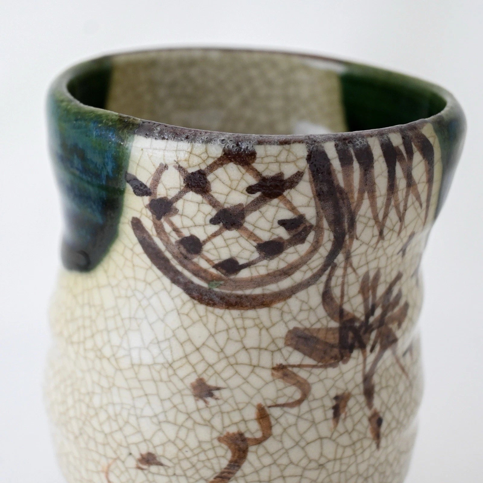 Japanese Oribe Green Crackle Glaze Yunomi Tea Cup – Seto Ware, Rokubei Kiln