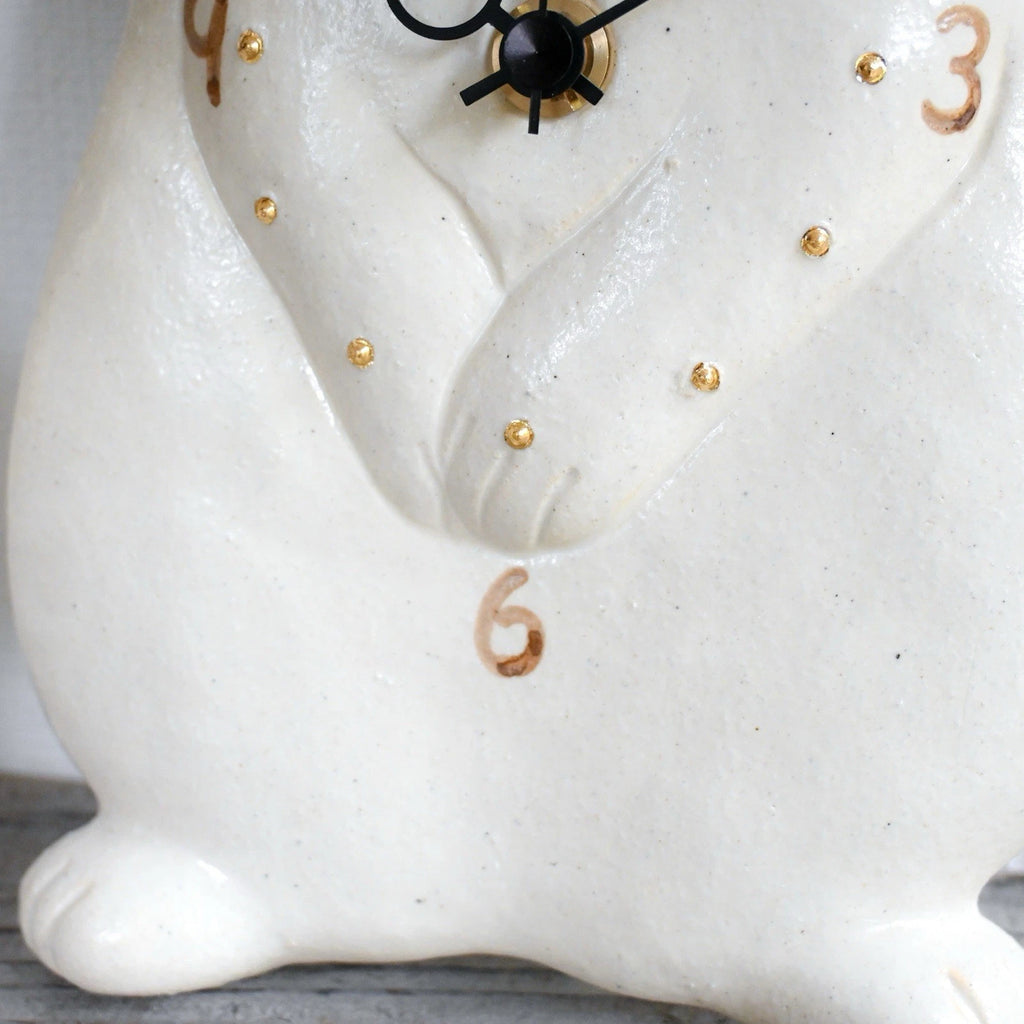Japanese Glossy White Rabbit Pottery Pendulum Wall Clock – Seto Ware, Craft Yuu-Ki