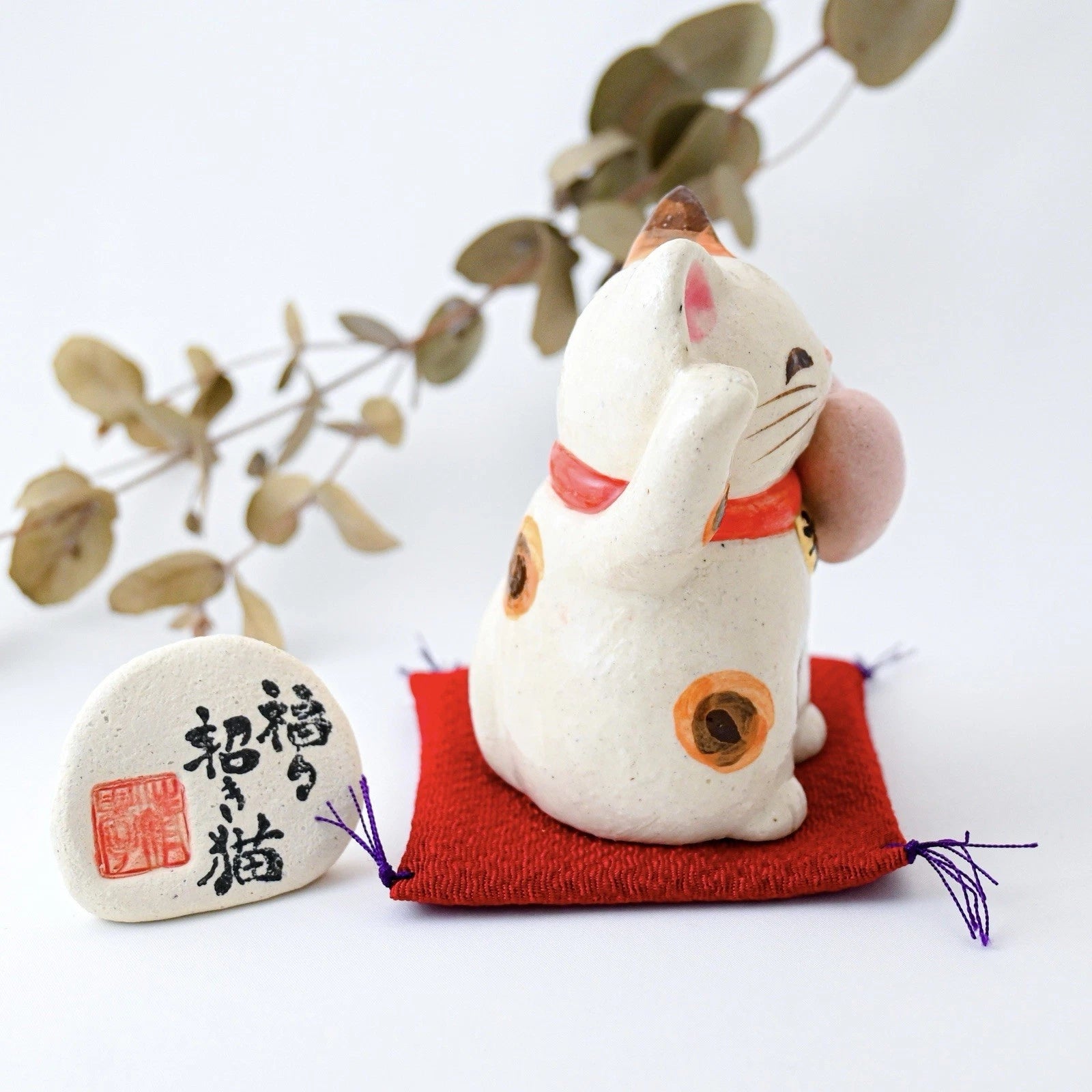 Japanese Sakura Pink Heart Maneki Neko Love & Lucky Cat - Seto Ware, Craft Yuu-Ki