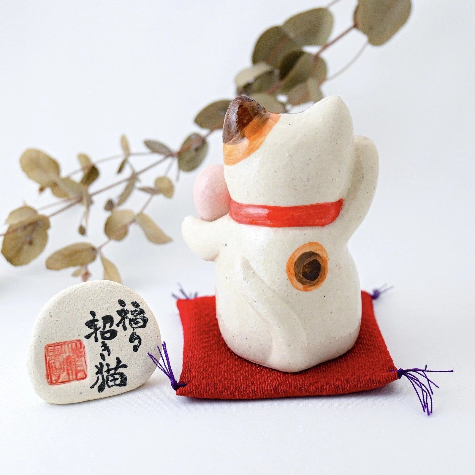 Japanese Sakura Pink Heart Maneki Neko Love & Lucky Cat - Seto Ware, Craft Yuu-Ki