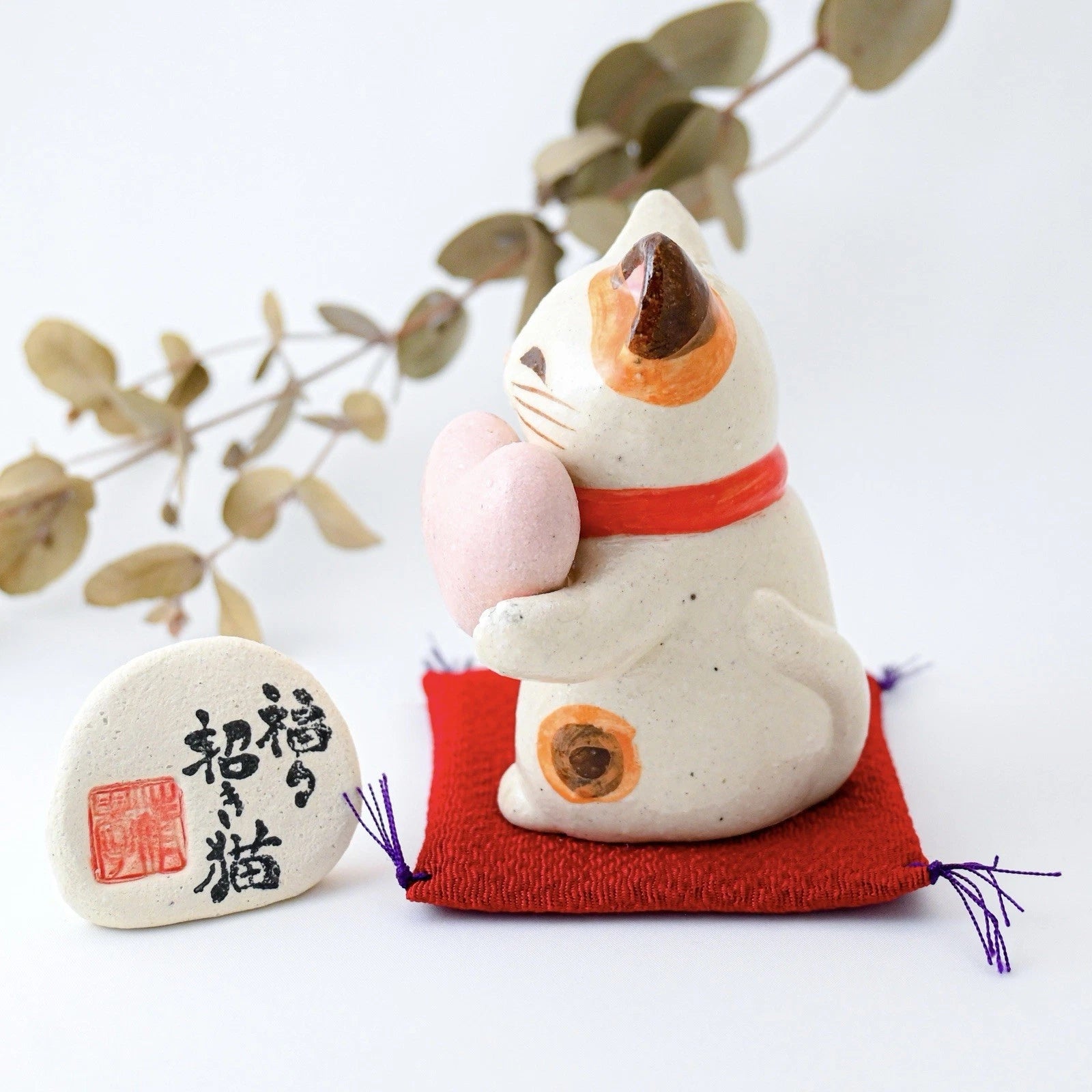 Japanese Sakura Pink Heart Maneki Neko Love & Lucky Cat - Seto Ware, Craft Yuu-Ki