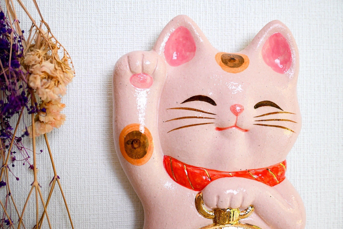 Maneki Neko Pendelwanduhr Weiß