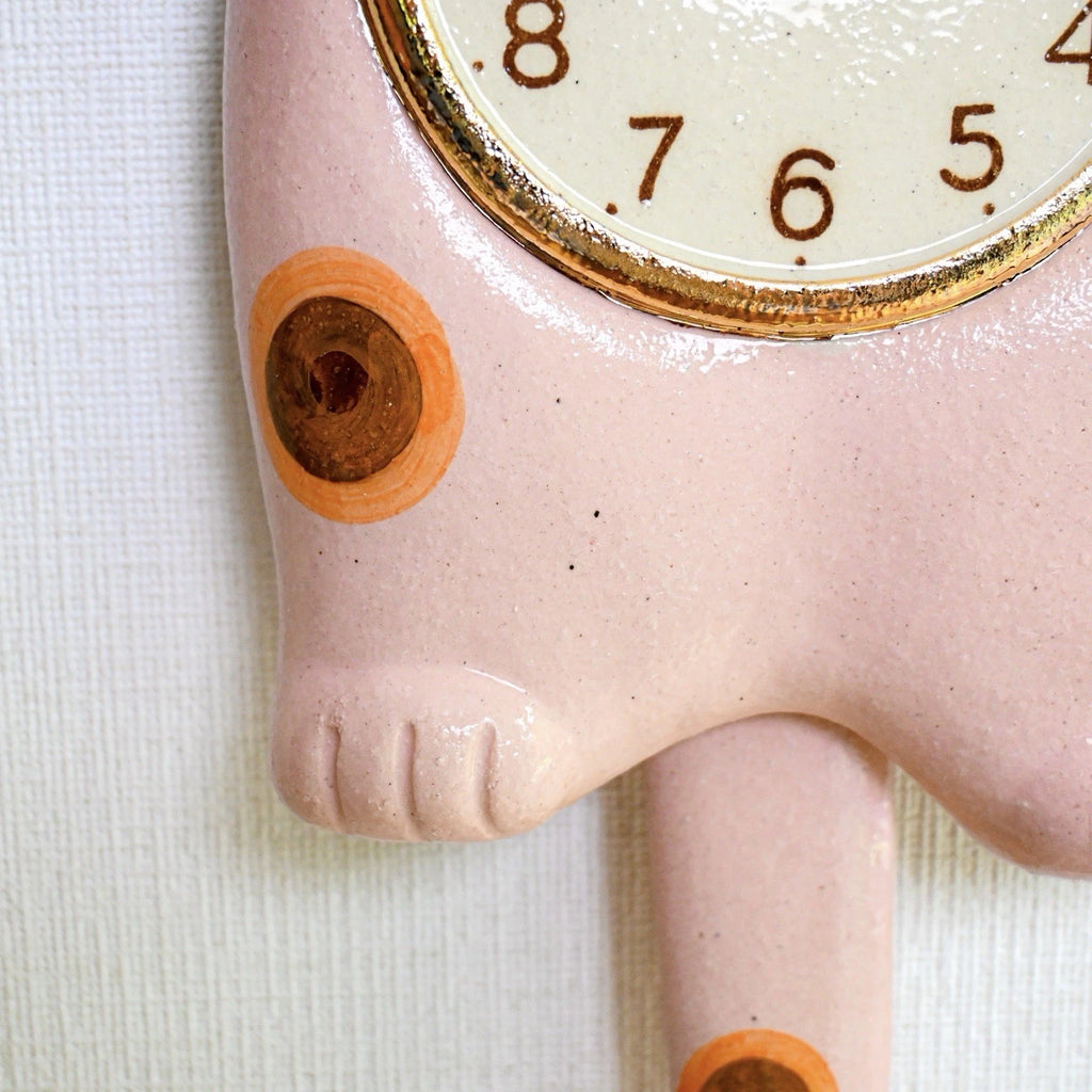 Maneki Neko Pendelwanduhr Weiß