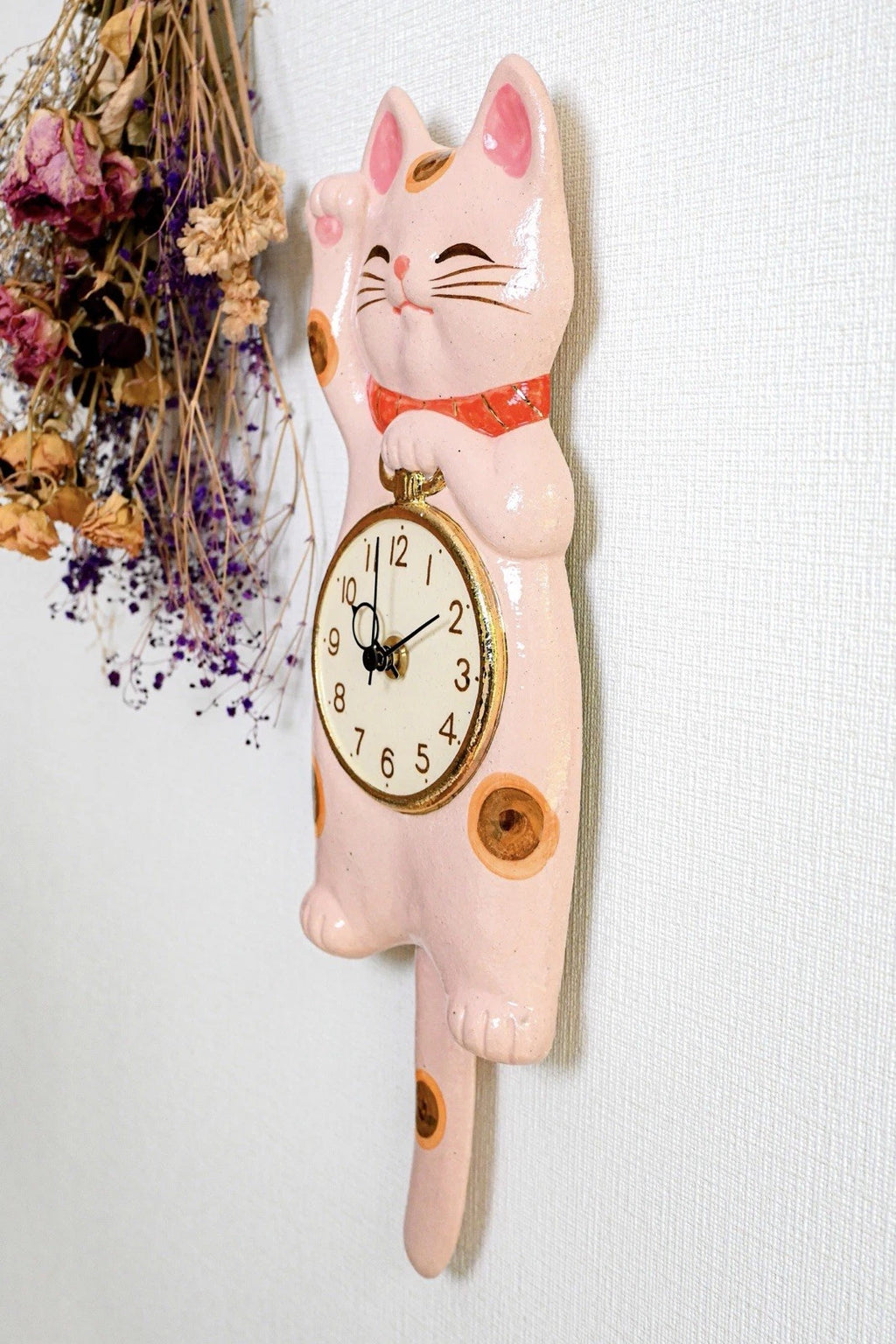 Maneki Neko Pendelwanduhr Weiß