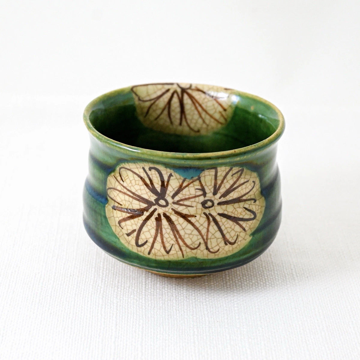 Kumidashi Oribe Chrysanthemum Yunomi Tea Cup Saucer