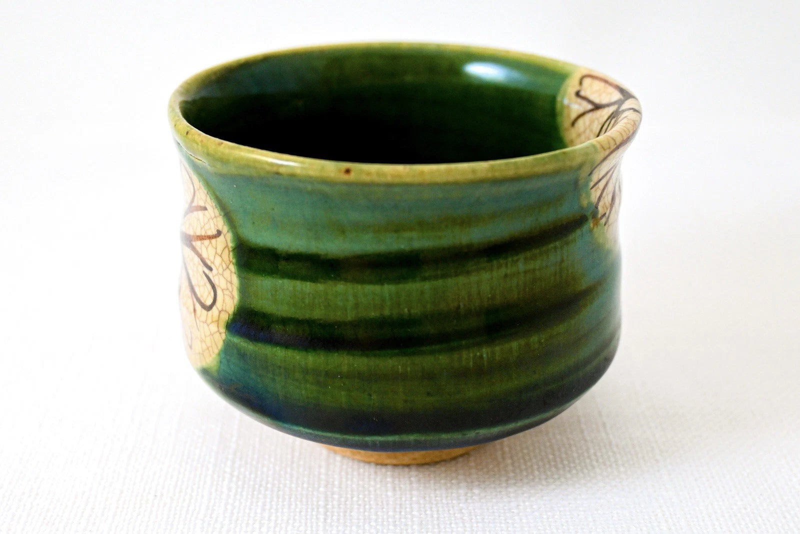 Kumidashi Oribe Chrysanthemum Yunomi Tea Cup Saucer